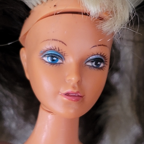 VTG 1975 IDEAL #1250-0 Tuesday Taylor Doll With Color Change Hair Light Dark - Picture 4 of 11